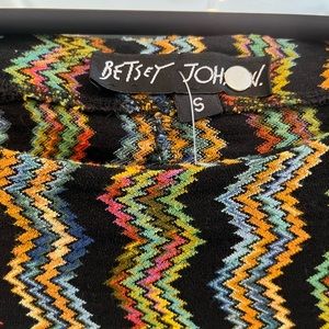 Vintage 90s BETSY JOHNSON Zigzag Print Top sz S